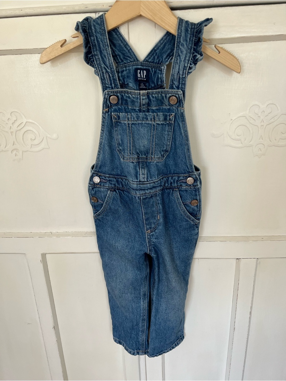 babyGap Ruffle Jean Overalls Size 2 years
